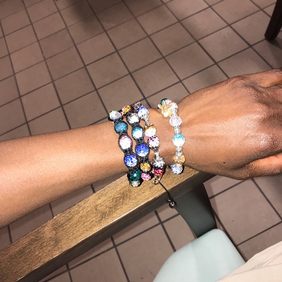 Bracelets - Picture 7 of 8